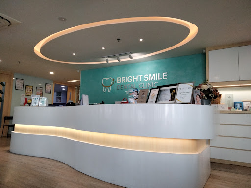 Bright Smile Times Square Dental Clinic Miri - Platinum Elite Invisalign Provider
