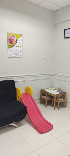 Klinik Pergigian Dr Nur Amirah