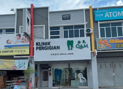Q&M Dental Clinic - Jasin (Invisalign Braces Provider)